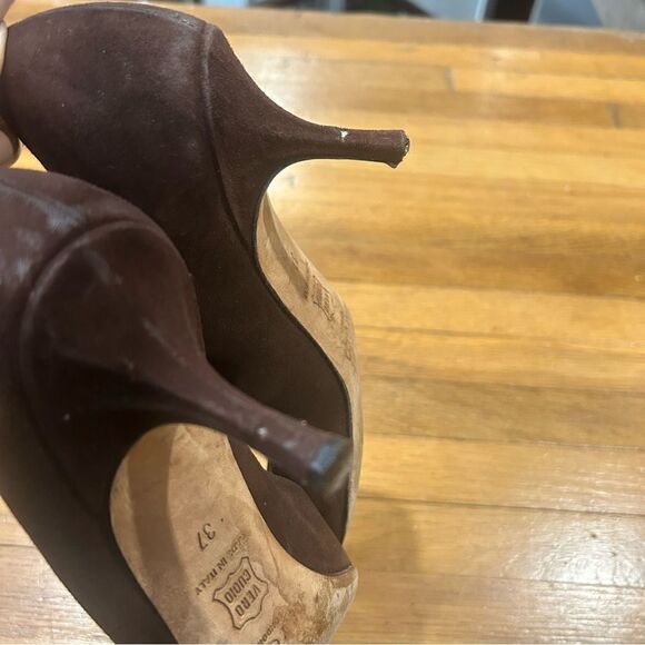 Jimmy Choo Suede Leather Romy 60MM Chocolate Brown Kitten Heel Pointed Toe Pumps - Picture 5 of 16